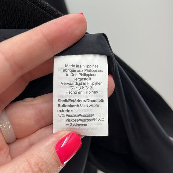 J. Crew 365 Women's Going-out blazer in stretch twill - Black - 4 - Picture 4 of 6